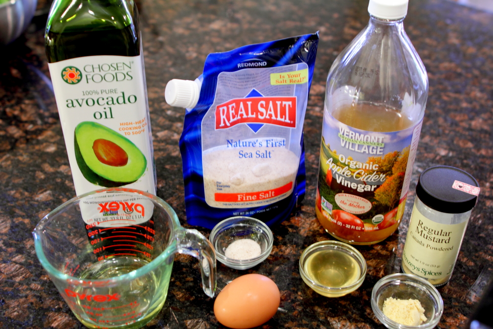 Easy Keto Paleo Mayo Recipe with Avocado Oil - 5 Ingredients